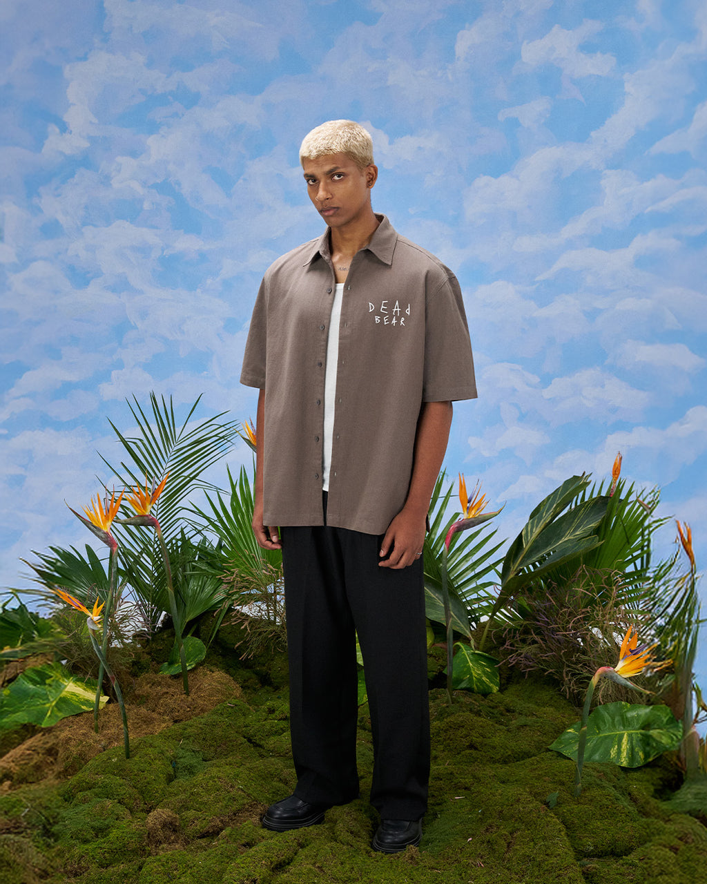 Scribbled Logo Shirt Taupe
