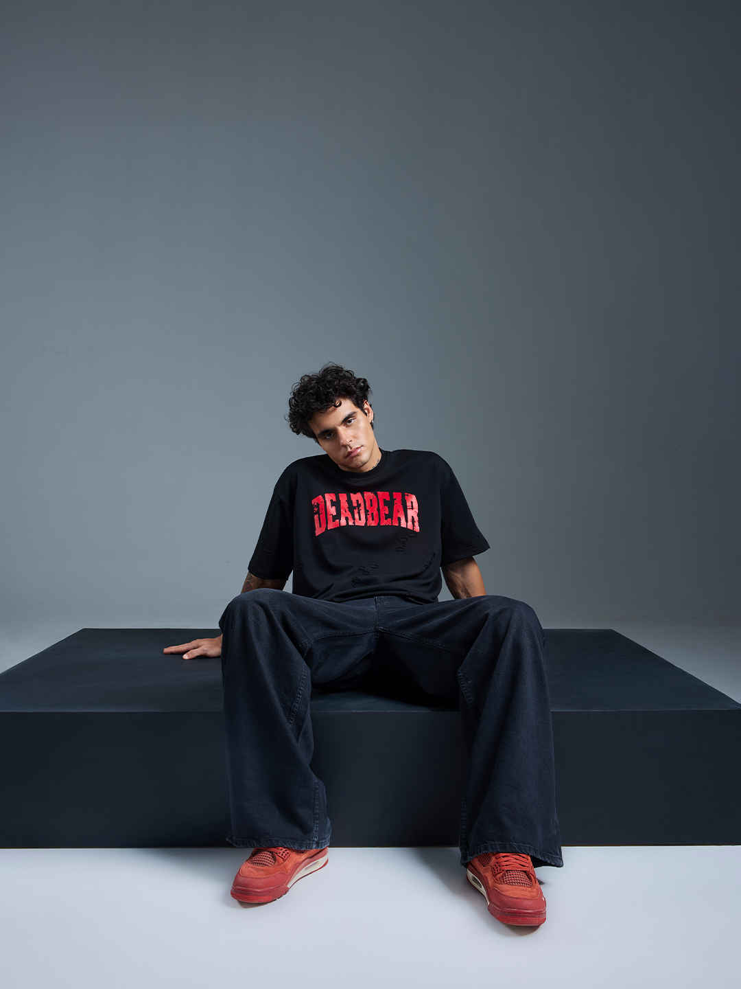 Distressed Black Tee 3.0